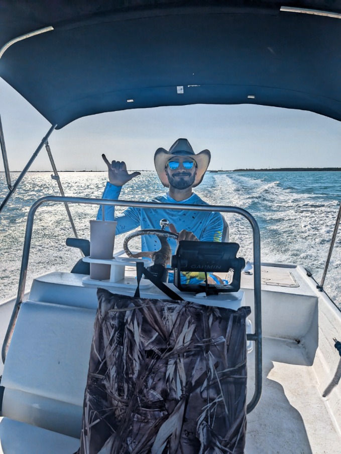 Rob Taylor driving Carolina Skiff from Florida Keys Boat Rentals at Robbies of Islamorada Florida Keys 2