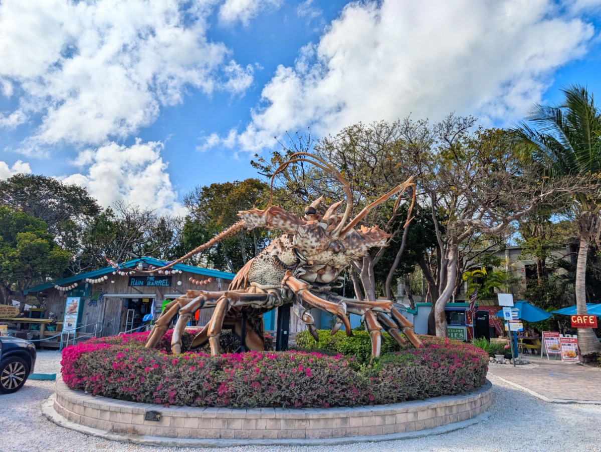 Visiting Betsy the Lobster and the Unique Rain Barrel Village in Islamorada